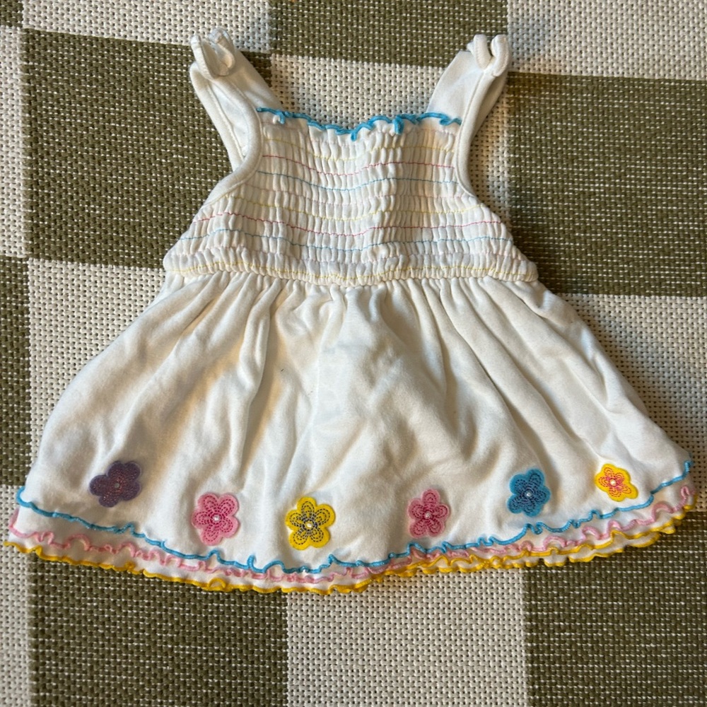 Vintage y2K toddler girl lettuce edge floral embroidered summer top smocked